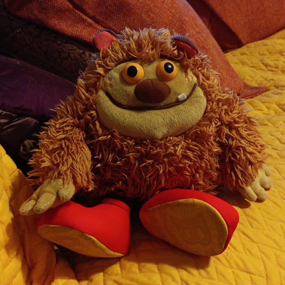 Bigsby Interactive Storybook companion Stuffed Animal Battery operated Hallmark